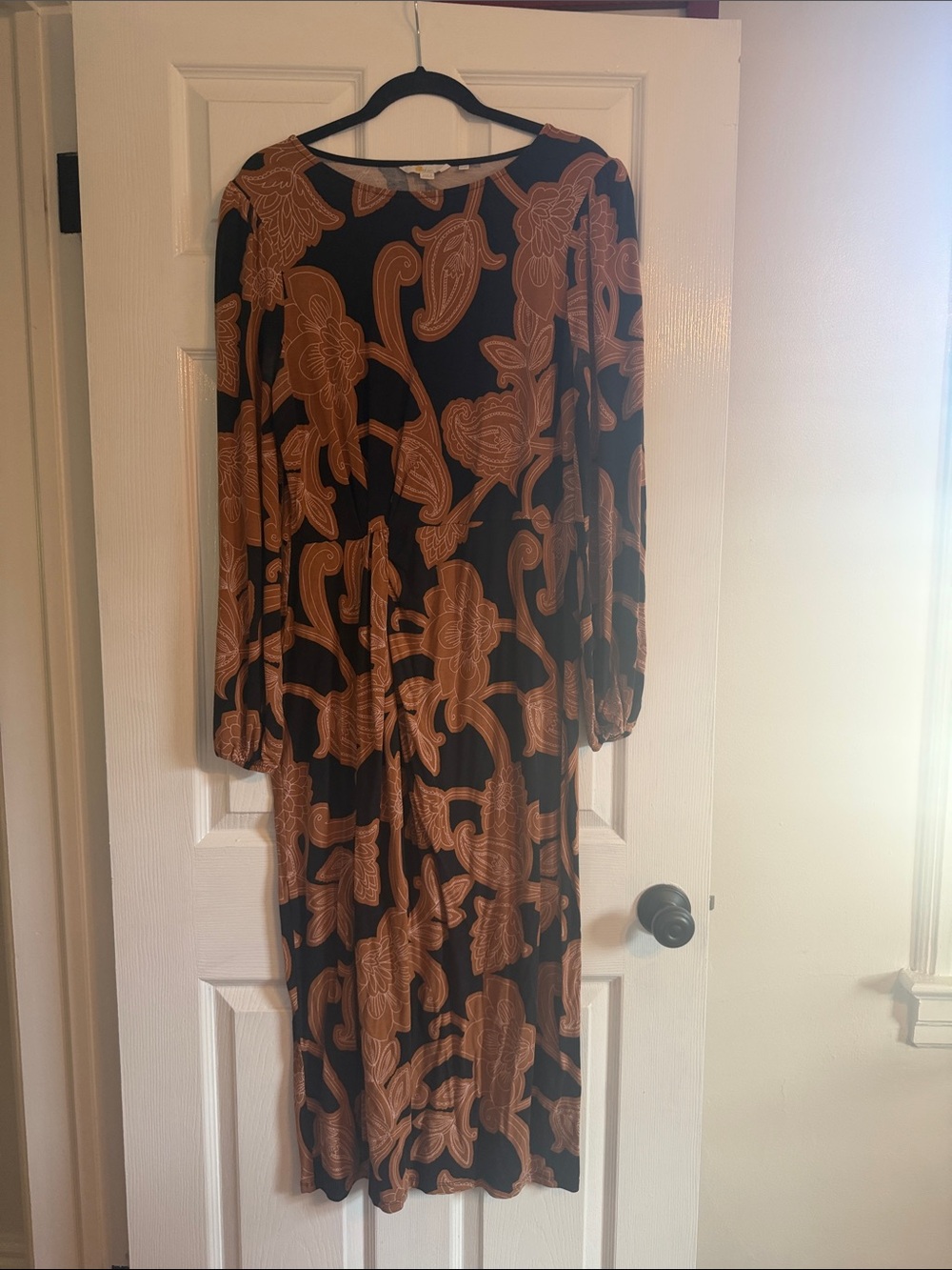 Boden Women’s Black & Brown Patterned Long Sleeve Midi Dress